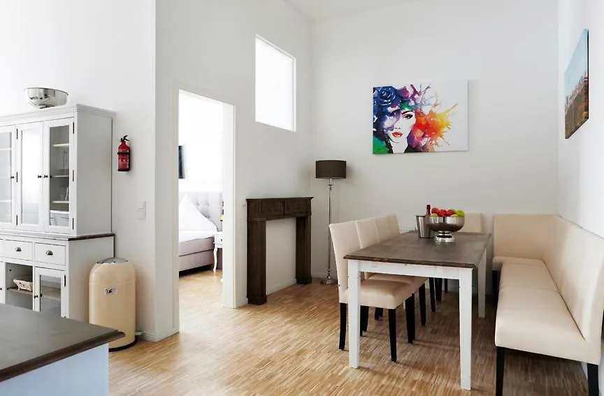 Sc 04 By Rockchair Apartments L Superhost Status L 4 Bedrooms Boxspringbeds 2 Bathrooms Balcony Elevator - Cozy Family & Business Flair Welcomes You! location